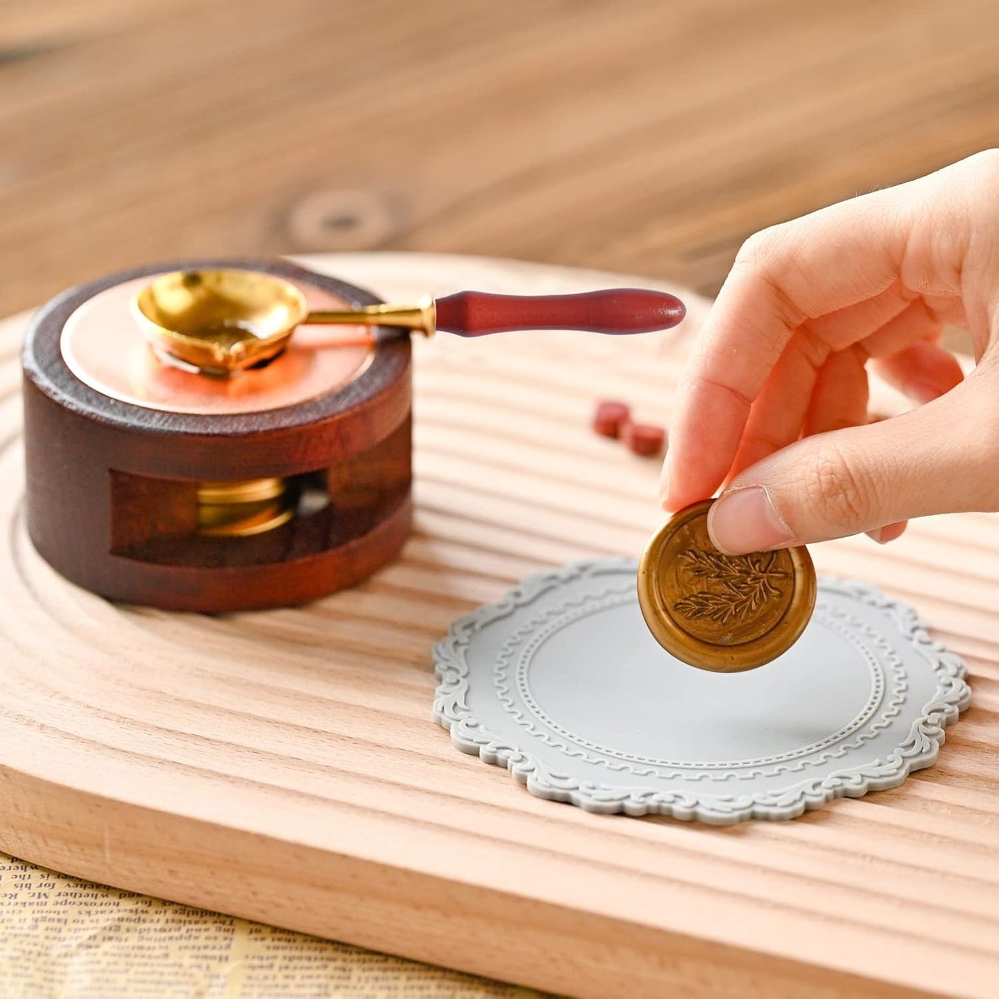 96 Colors Wax Seal Stamp Kit,2400Pcs Sealing Beads,All in one Wax Seal Kit with Sealing Stamps, Warmer,Spoon,Envelopes,Candles,Metallic Pen,for Wedding Invitations Wrapping Christmas Letters