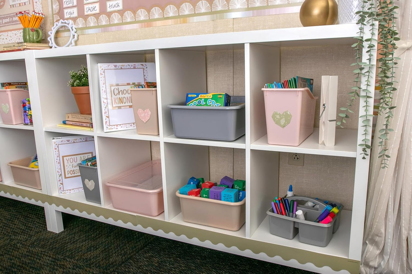 Teacher Created Resources Gray Portable Plastic Storage Caddy 6-Pack for Classrooms, Kids Room, and Office Organization, 3 Compartments