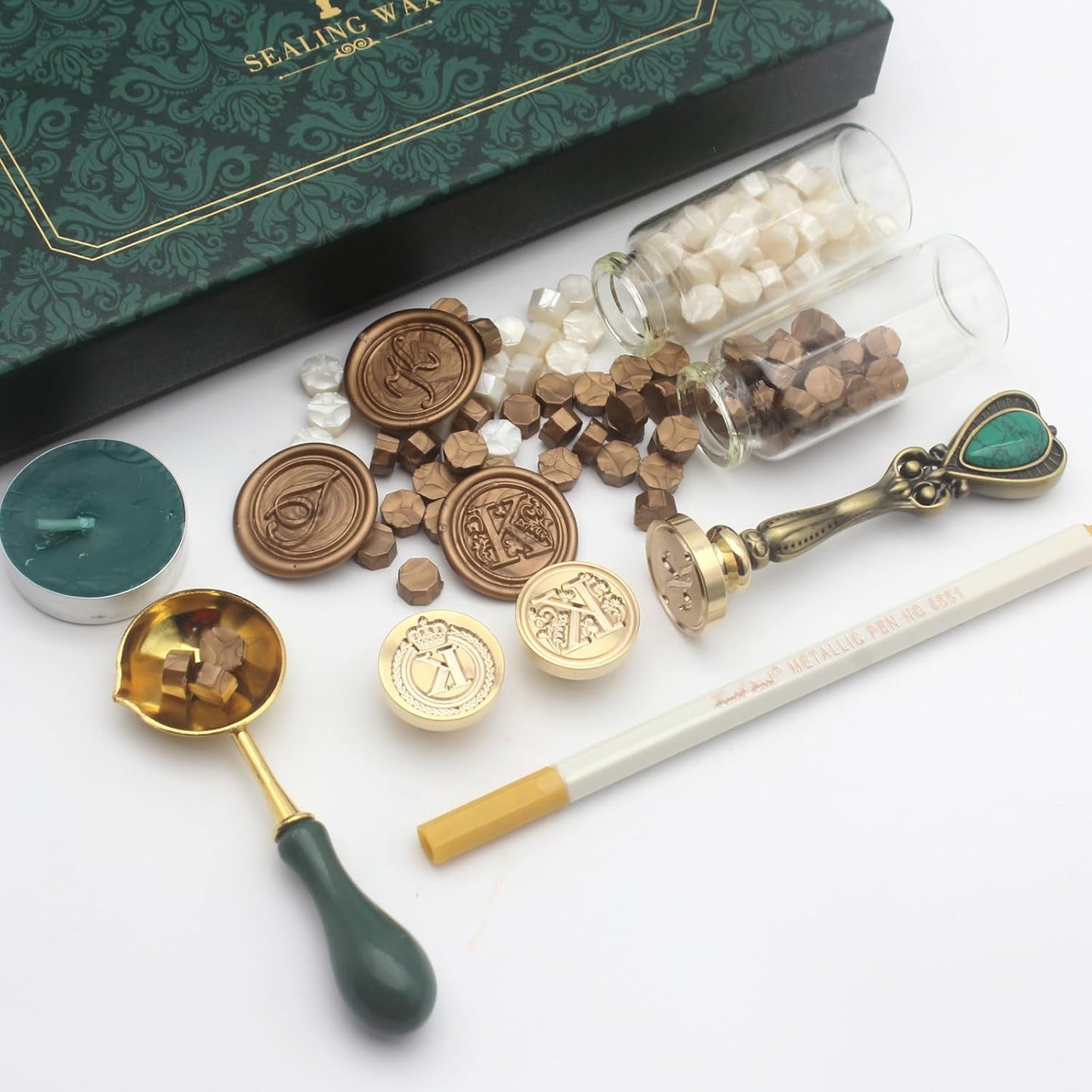 Letter Wax Seal Stamp Kit, Andotopee Wax Seal Kit Initial Alphabet K Sealing Wax Stamp Head 3pcs, Vintage Wax Stamp Seal Kit with Wax Seal Beads, Wax Seal Warmer Tools, Wax Seal Pen, Gift Box Set
