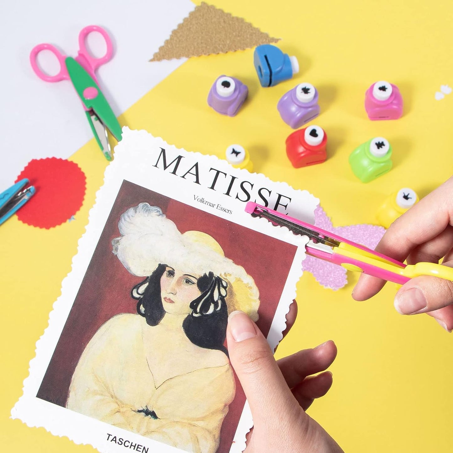 Craft Punch and Creative Scissors, 16pcs Decorative Edge Set, Perfect for Scrapbooking, Crafts, School Work, DIY Photos Album