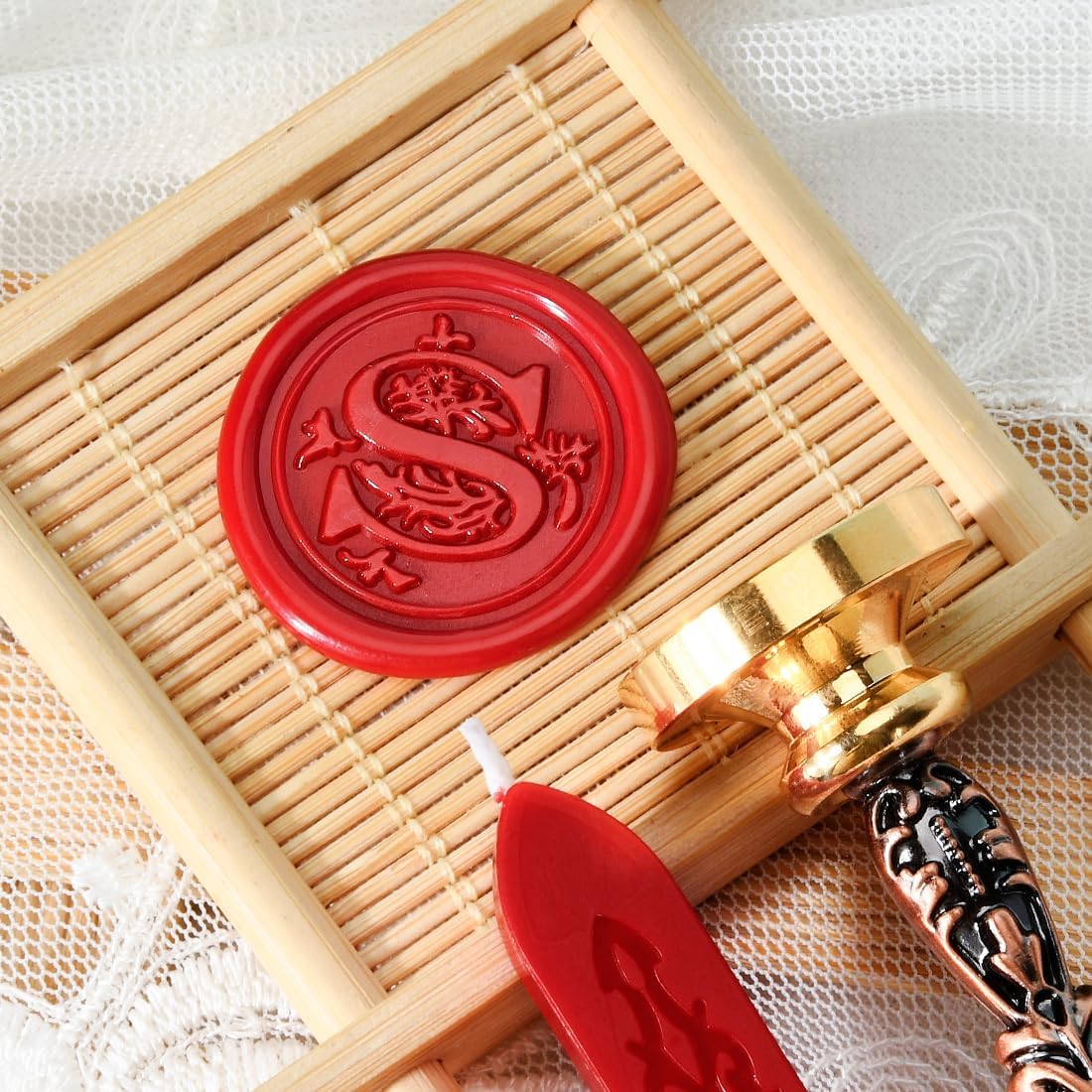 Wax Seal Stamp kit, Envelope Wax Seals DIY Kit - Retro Sealing Wax Candle + Classic Initial Alphabet Seal Wax Seal Stamp Letter S - in Blue Gift Box