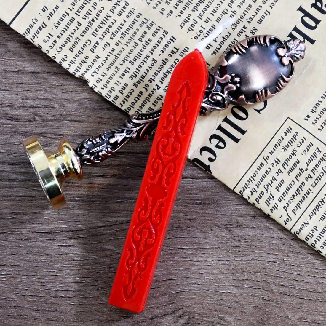 Wax Seal Stamp kit, Envelope Wax Seals DIY Kit - Retro Sealing Wax Candle + Classic Initial Alphabet Seal Wax Seal Stamp Letter M - in Blue Gift Box