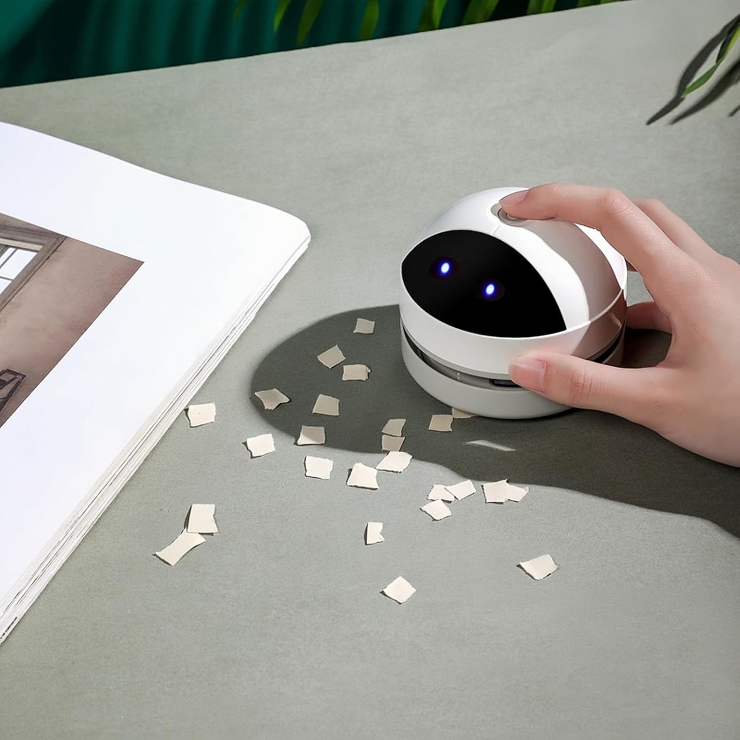 Desktop Vacuum Cleaner Mini,Cordless & Portable,Dust & Crumb Sweeper,Cute Cartoon Robot,USB,Easy to Remove Dust/Hair/Pet Hair/Crumbs on Desktop/Table/Keyboard/Sofa and etc,Lightweight Design