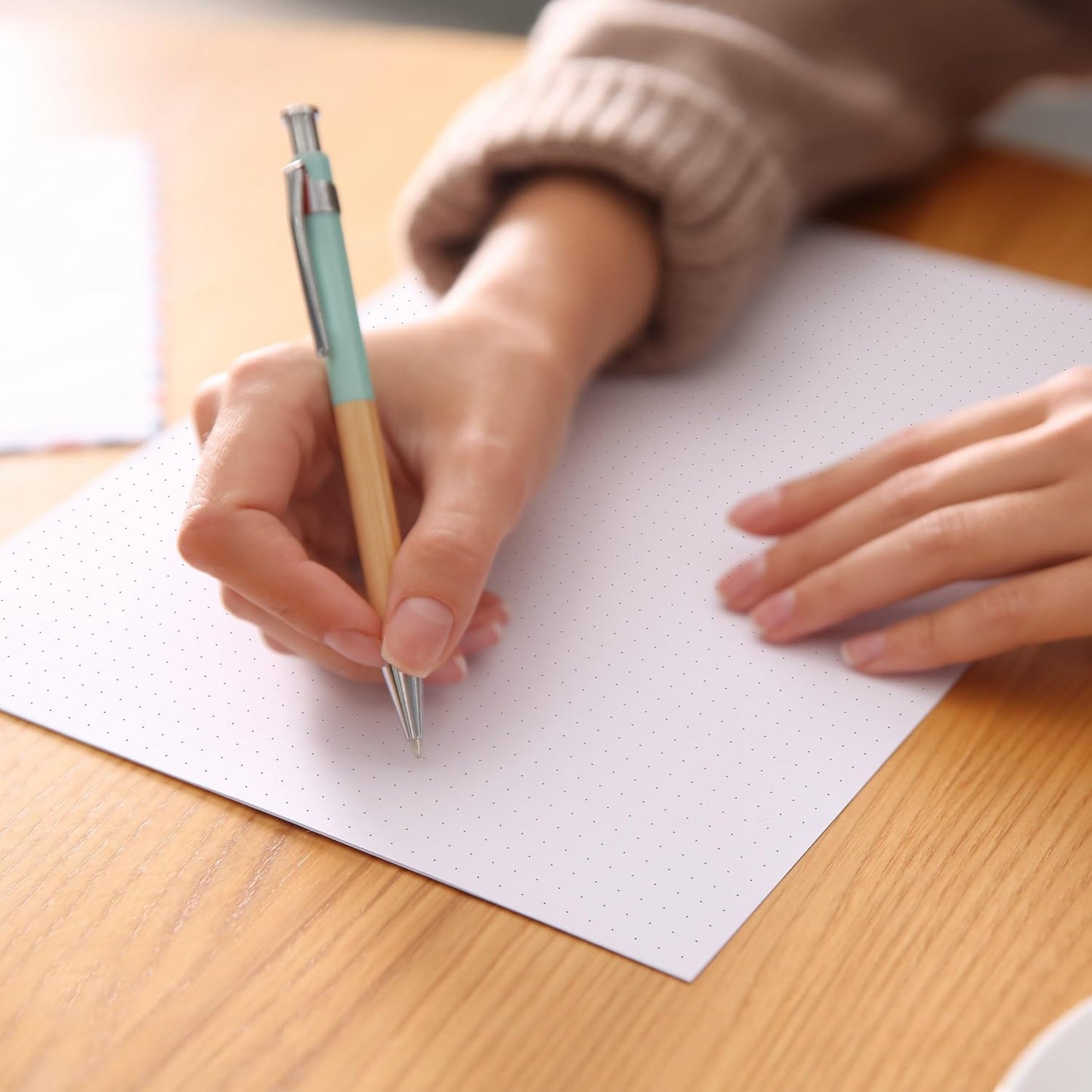 Dotted Grid Paper, Letter Size, 160 Sheets/320 Pages, 160 GSM Maximum Thickness, 8.5 x 11 inch, White, Unpunched, for Calligraphy, Journaling, Binder Refill Inserts, Writing, Art