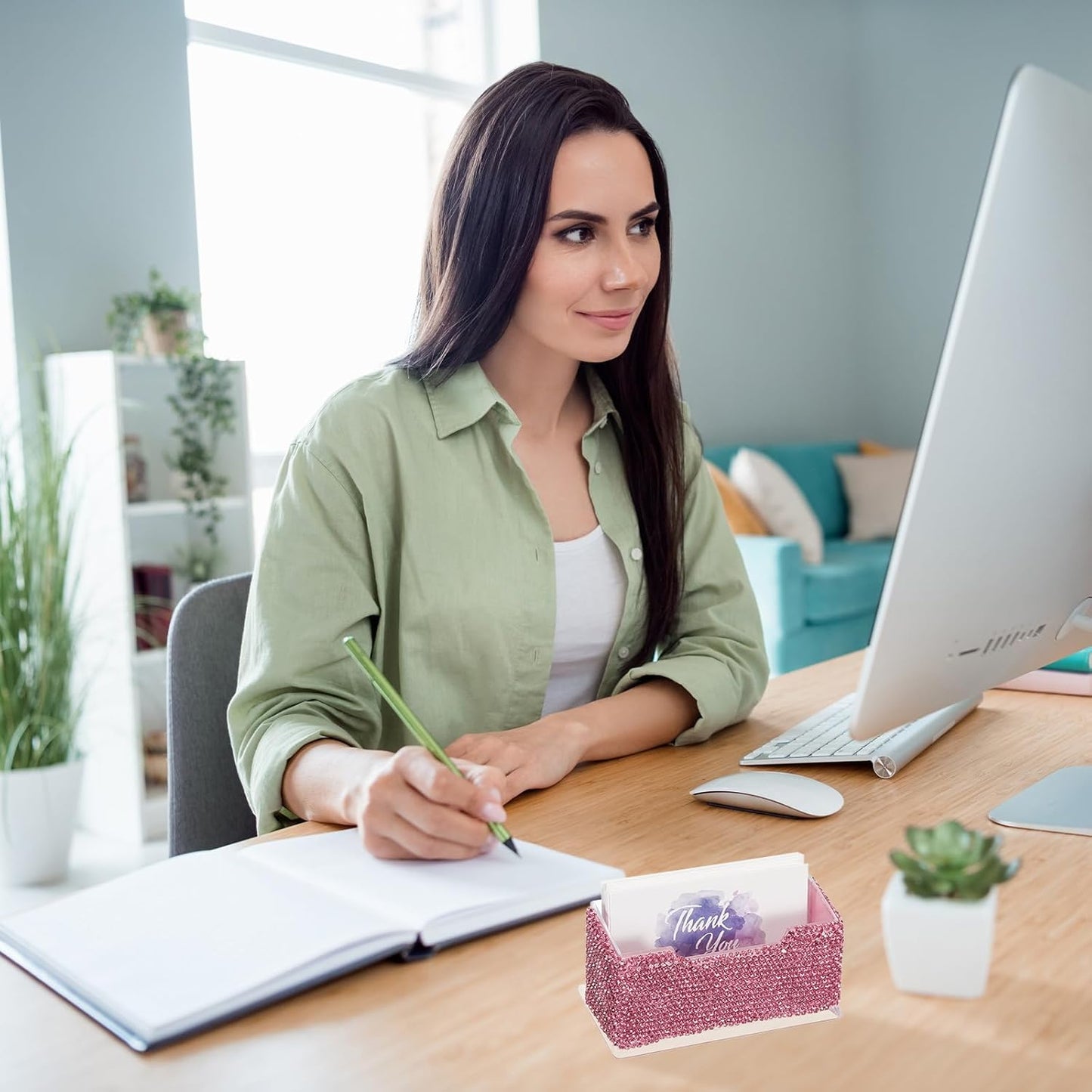 PATIKIL Rhinestone Business Card Holder, Crystal Business Card Holders Bling Business Card Organizer Display Stand for Desktop Desk Office Exhibition, Pink