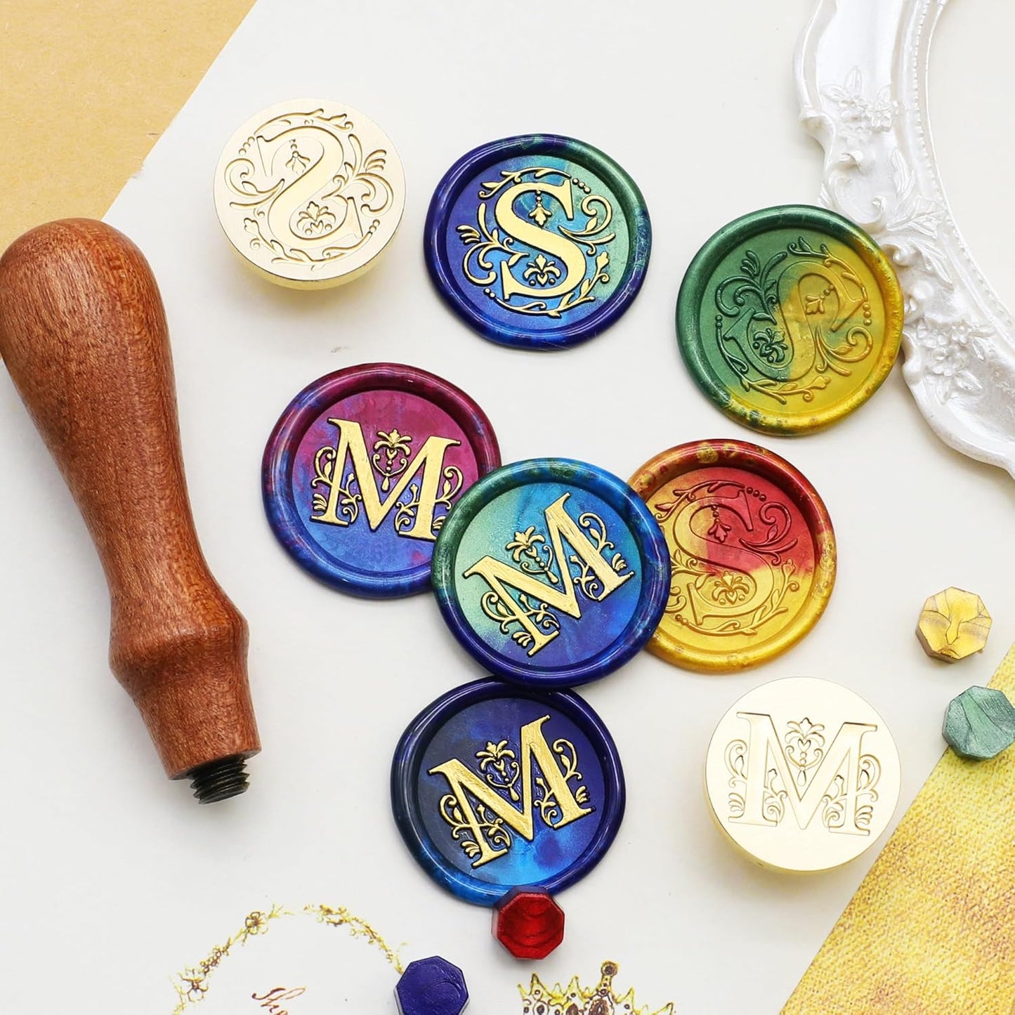 SWANGSA Initial Alphabet J Wax Seal Stamp Kit, Classic Retro Letter Sealing Stamp with 200pcs Sealing Wax Beads Kit for Wedding Invitations Cards Envelopes (J)