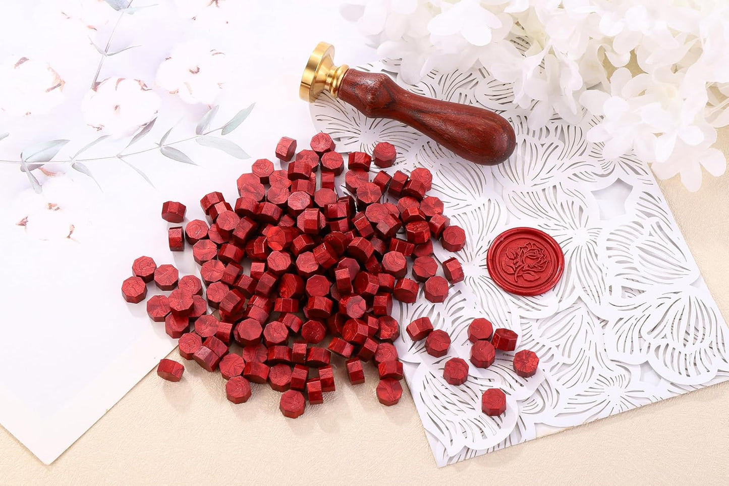 Yoption 300 Pieces Wind Red Wax Seal Beads, Vintage Octagon Wax Seal Beads with 4 Candles and 2 Wax Seal Melting Spoons for Wax Seal Stamps (Wind Red)