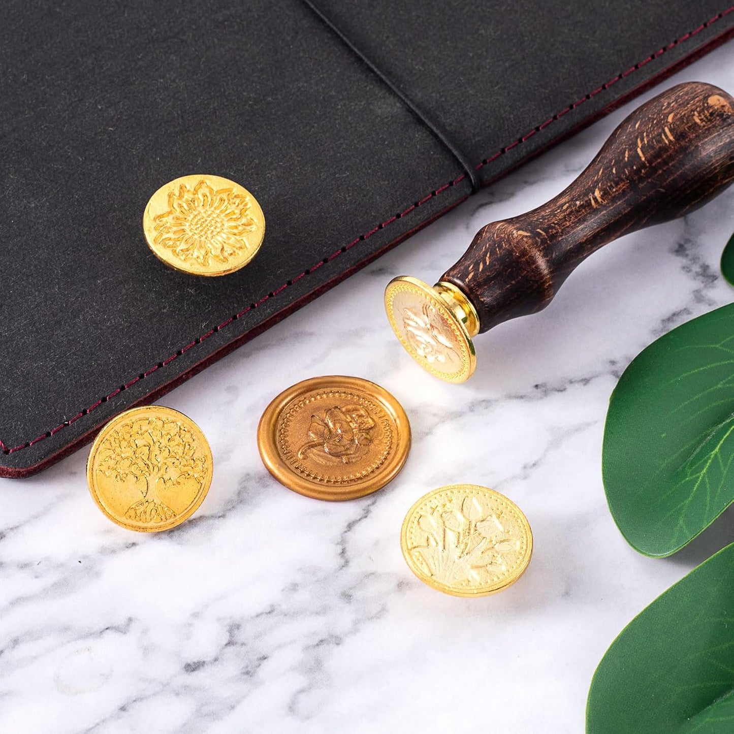 5pcs Wax Seal Stamp Kit, Brass Gold Sealing Wax Stamps Head and Wooden Handle Gold Rose Tree Daisy Flower for Wedding Halloween Christmas Valentines Invitations Cards Envelopes Wrapping