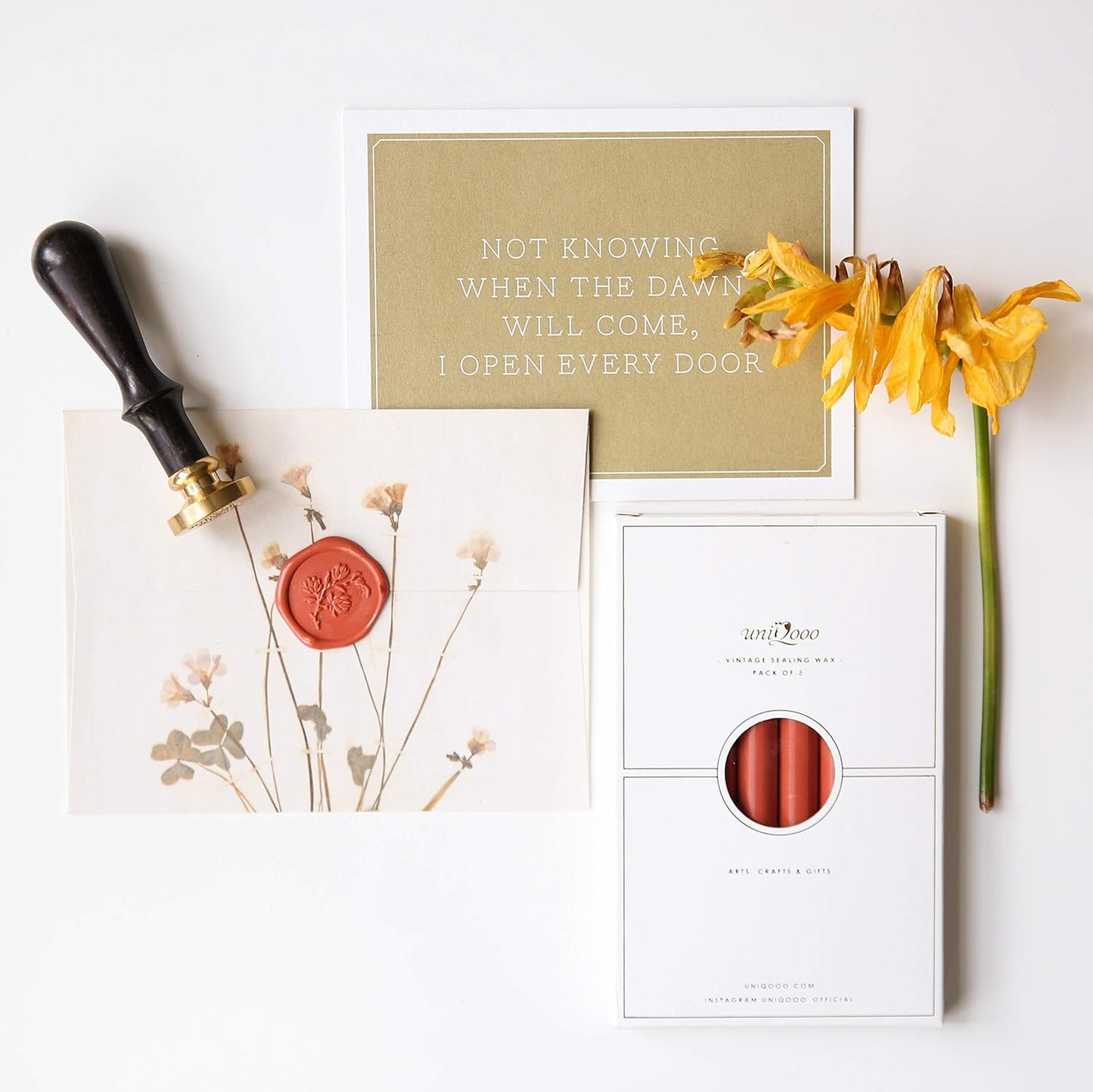 UNIQOOO Mailable Glue Gun Sealing Wax Sticks for Wax Stamp - Terra Cotta Orange, Fall Color Palette for Autumn Wedding Invitation, Cards Envelope, Snail Mail, Craft Project, Gift Idea, Pack of 8