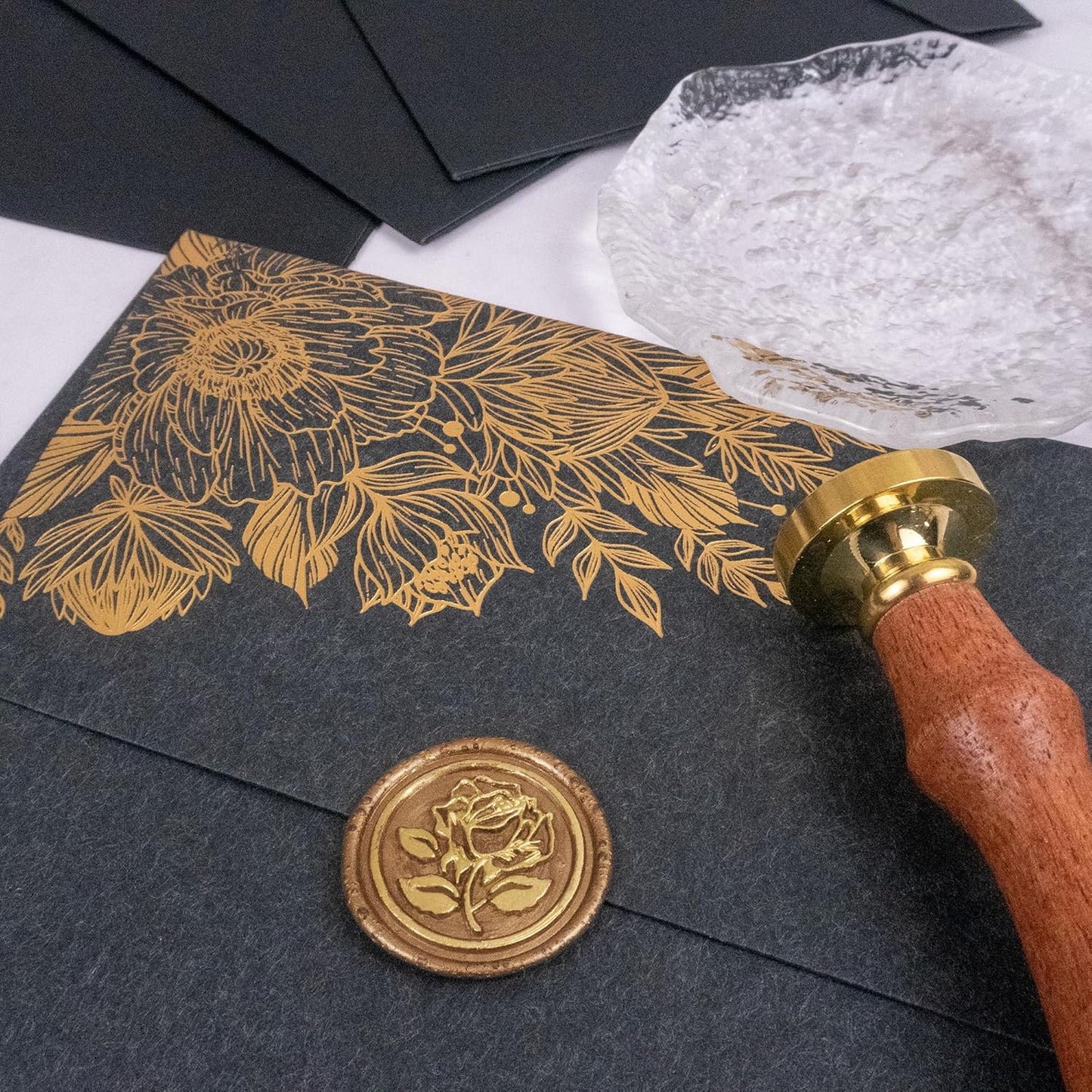 Flexible Wax, 100pcs Gold Rose Style Stickers, Bronze Color, Handmade Envelope Seals for Wedding Invitations, Scrapbook, Waterproof, Single Use, Vintage